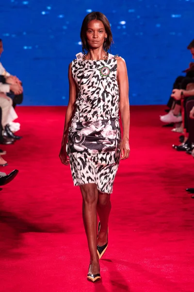 Look 8